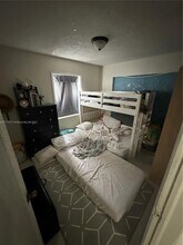 2326 Harding St-Unit -2326 in Hollywood, FL - Foto de edificio - Building Photo