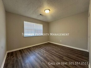 2 E Laramie Dr in Sherwood, AR - Building Photo - Building Photo