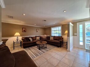 695 Alligator Dr in Venice, FL - Building Photo - Building Photo