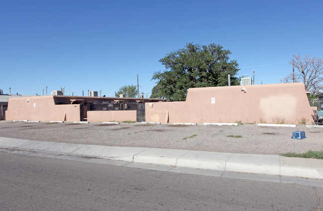 529-533 Kentucky St SE in Albuquerque, NM - Building Photo - Building Photo