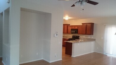 8969 Castledowns St in Las Vegas, NV - Building Photo - Building Photo