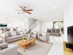 801 Tanglewood Cir in Weston, FL - Building Photo - Building Photo