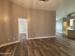 5426 Landis Ave in Port Orange, FL - Building Photo - Building Photo