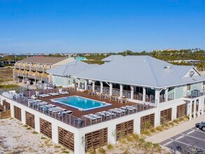 645 Lost Key Dr in Pensacola, FL - Building Photo - Building Photo