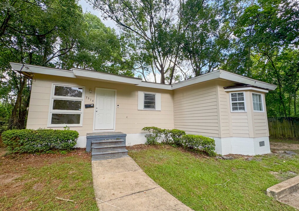1514 Mayhew St in Tallahassee, FL - Building Photo