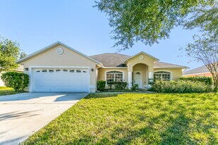 4209 Prairie Iris Ct in St. Cloud, FL - Building Photo