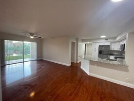 4180 San Marino Blvd, Unit 108 in West Palm Beach, FL - Building Photo - Building Photo