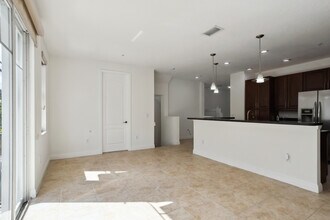 3655 NW 5th Terrace in Boca Raton, FL - Building Photo - Building Photo