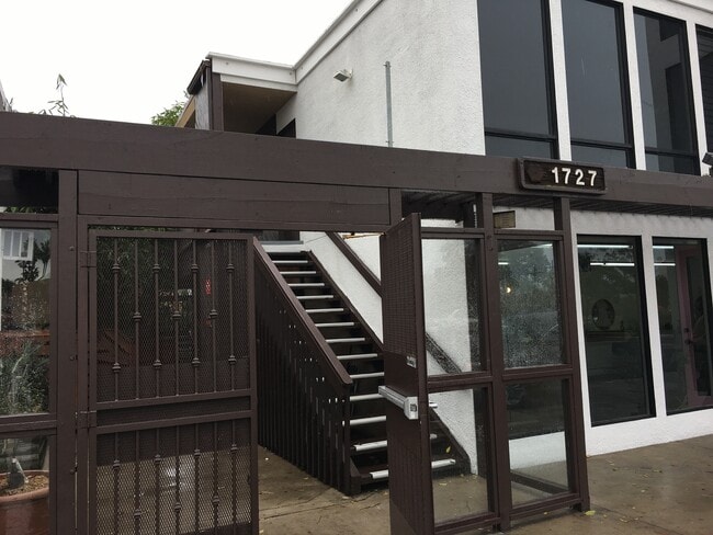 1825-35 University Ave in San Diego, CA - Building Photo - Building Photo