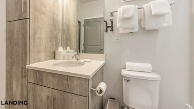 3022 Zuni St, Unit 208 in Denver, CO - Building Photo - Building Photo