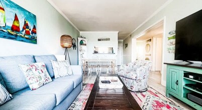 302 Canal Dr in Carolina Beach, NC - Building Photo - Building Photo