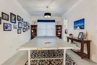 13755 Luna Dr in Naples, FL - Building Photo - Building Photo