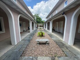 2903 Clover Way in Columbia, MO - Building Photo