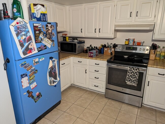 property at 832 E Fern Dr N