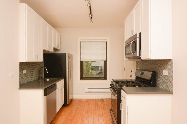 2322 N Rockwell St in Chicago, IL - Building Photo - Building Photo