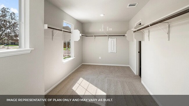 108 Mercer St in Bastrop, TX - Foto de edificio - Building Photo