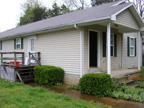 4490 Woodstone Dr in Bowling Green, KY - Building Photo - Building Photo