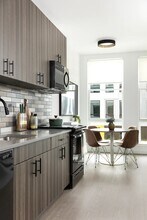 295J in Jersey City, NJ - Building Photo - Building Photo