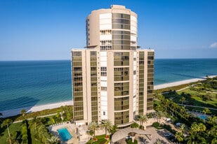 Le Rivage Condominium Complex in Naples, FL - Building Photo