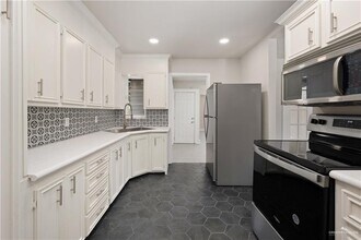 1305 Quince Ave in McAllen, TX - Building Photo - Building Photo