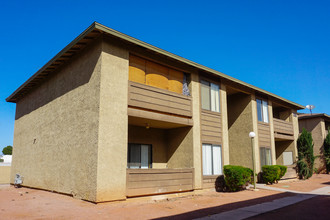 2859 Wheelwright Dr in Las Vegas, NV - Building Photo - Building Photo