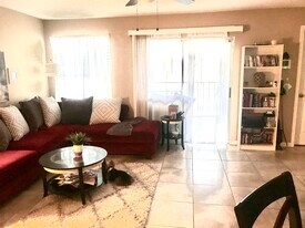 4748 Walden Cir, Unit all inclusive furnished in Orlando, FL - Building Photo