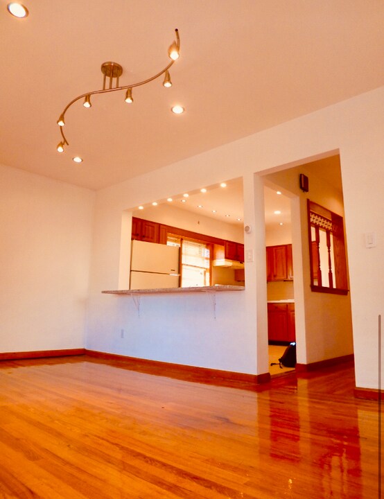 71 Grand Ave in Staten Island, NY - Building Photo