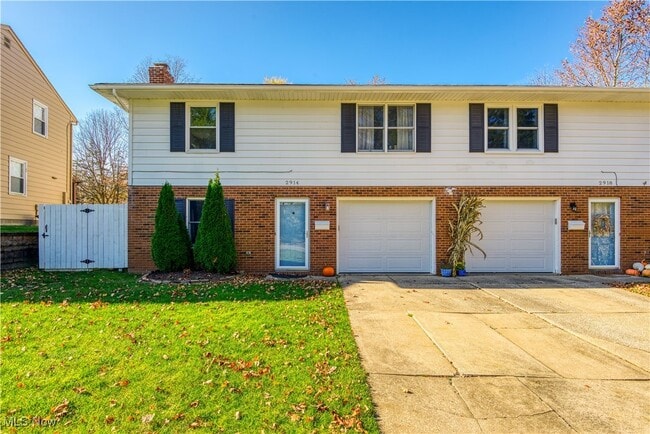 property at 2914 Burnham Jump Dr