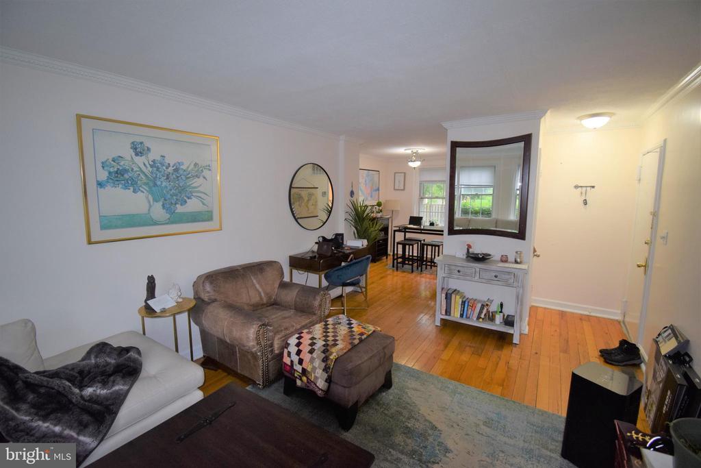 4431 36th St S in Arlington, VA - Building Photo