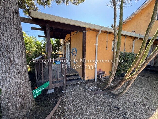 3190 Melanie Rd in Marina, CA - Building Photo - Building Photo