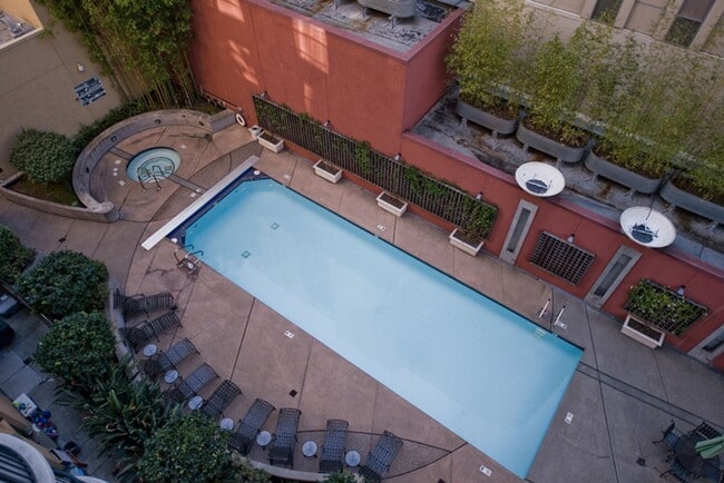 property at 1800 Washington St