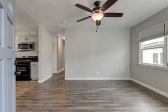 1048 4th St in Hermosa Beach, CA - Building Photo - Building Photo