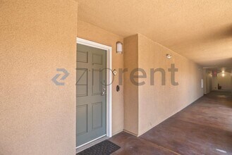 30 E Julian St in San Jose, CA - Building Photo - Building Photo