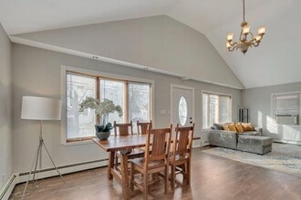 1147 Bellmore Rd in North Bellmore, NY - Building Photo - Building Photo
