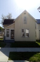 1126 Degroff St in Fort Wayne, IN - Building Photo