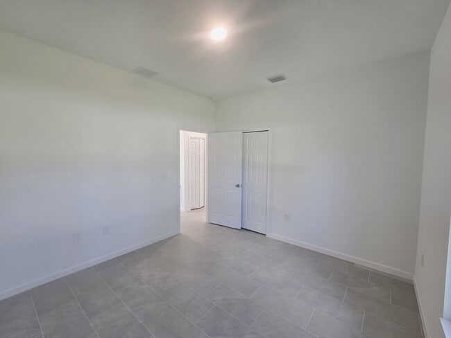3603 38th St SW in Lehigh Acres, FL - Building Photo - Building Photo