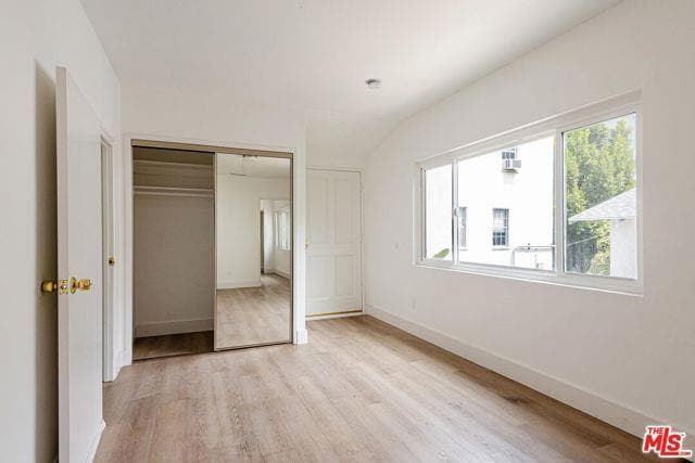 property at 1040 N Crescent Heights Blvd