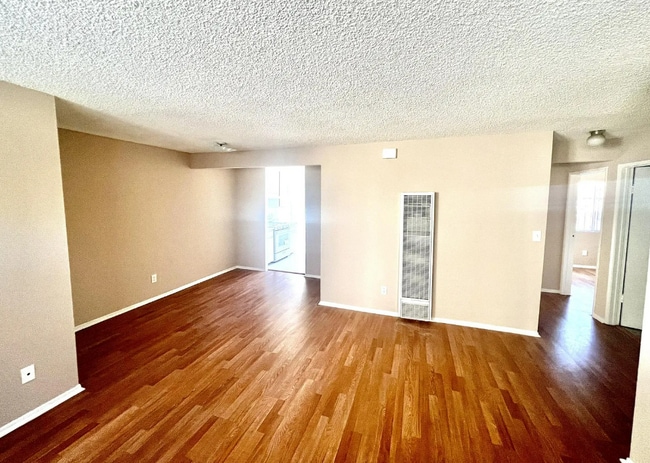 1333 Bates Ave, Unit 2 in Los Angeles, CA - Foto de edificio - Building Photo