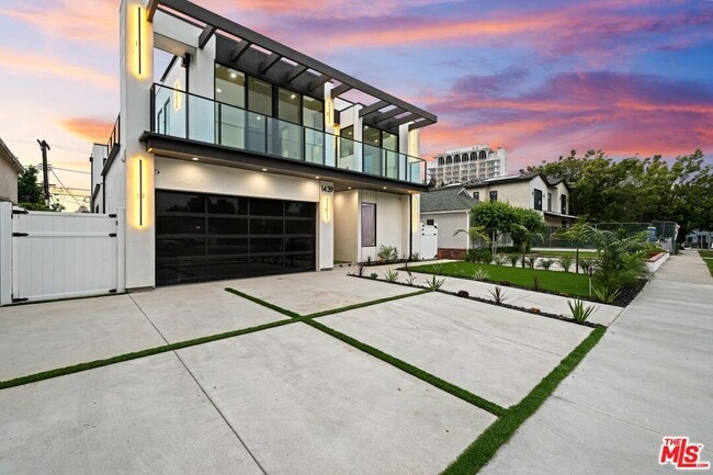 1439 Edris Dr in Los Angeles, CA - Building Photo - Building Photo