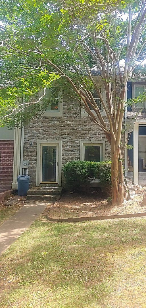 1731 Ashwood Ln in Birmingham, AL - Building Photo - Building Photo