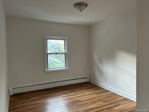 306 5th St in Mamaroneck, NY - Building Photo - Building Photo