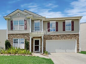 8443 Redding Glen Ave in Charlotte, NC - Building Photo