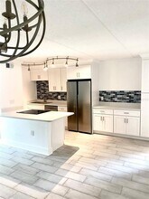 8901 Blind Pass Rd in St Pete Beach, FL - Building Photo - Building Photo