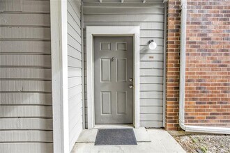 1400 Gandy Blvd N in St. Petersburg, FL - Building Photo - Building Photo