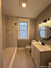 916 Winchester Ave, Unit 1 in New Haven, CT - Building Photo - Building Photo