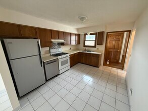 8821 Sams Dr, Unit 8821 sams drive in Maybee, MI - Foto de edificio - Building Photo