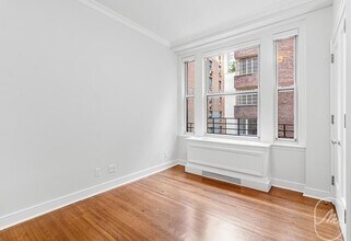 103 East 86th St in New York, NY - Building Photo - Building Photo