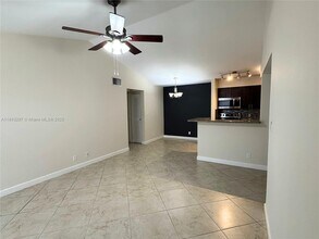2926 S University Dr in Davie, FL - Building Photo - Building Photo