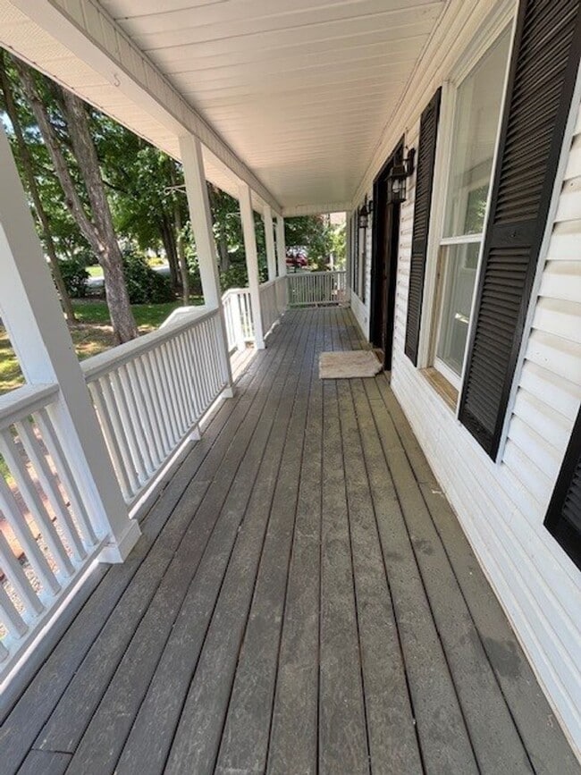 5416 Dobson Rd in Greensboro, NC - Building Photo - Building Photo