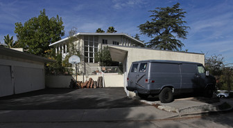 1669 Sargent Ct in Los Angeles, CA - Building Photo - Building Photo